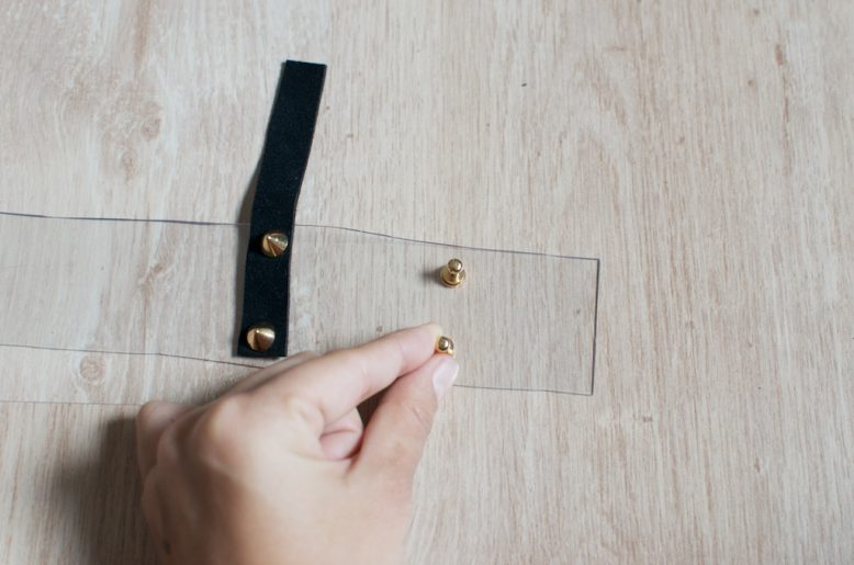 diy transparent ankle cuffs 023