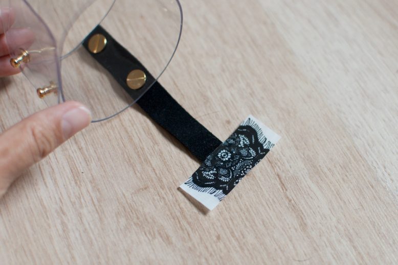 diy transparent ankle cuffs 025