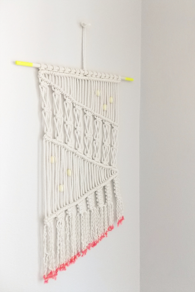 DIY macrame wall hanging how to