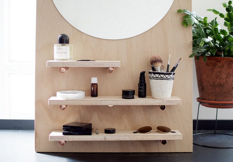 DIY Pine Make Up Vanity