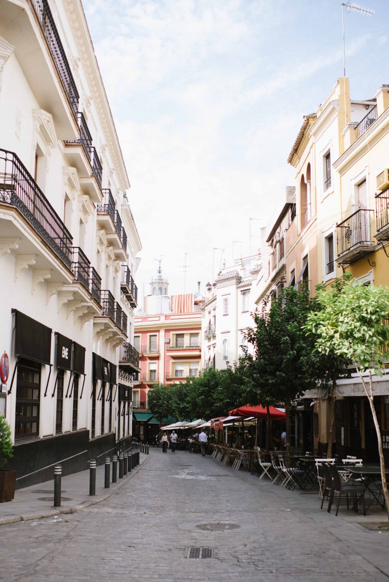Seville Travel Guide