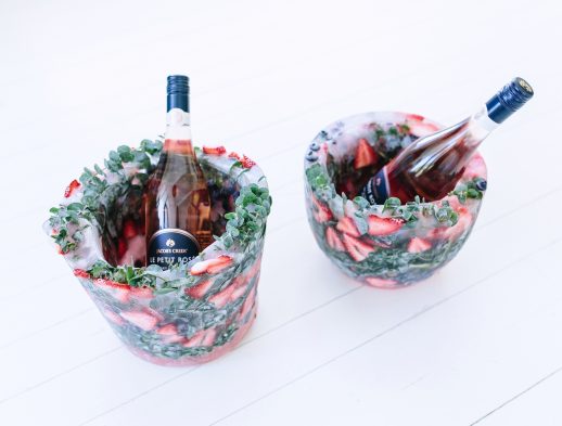 DIY Frozen Ice Bucket