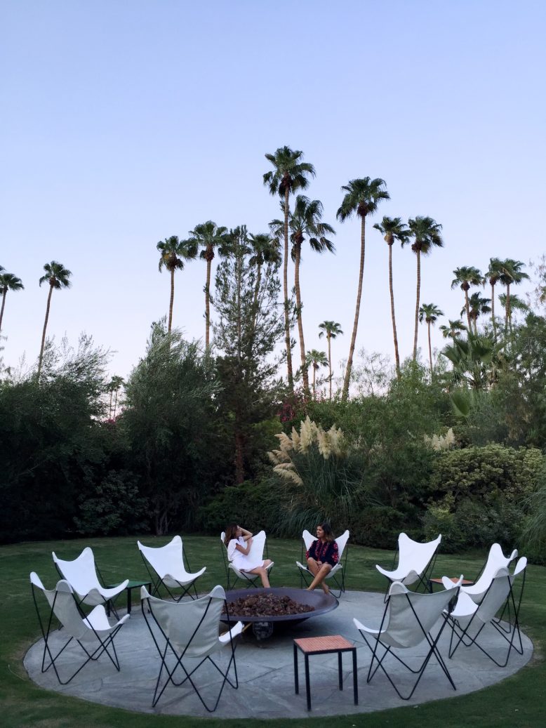 Palm Springs Travel Guide