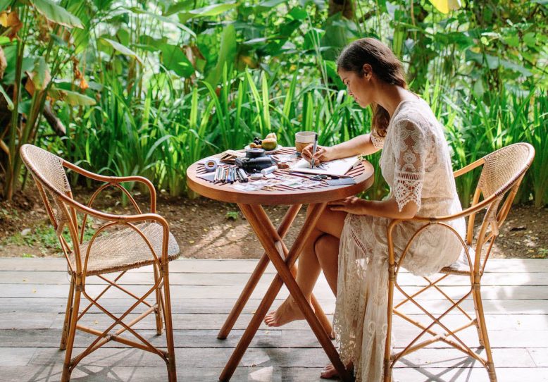 Guide To Travel Journaling