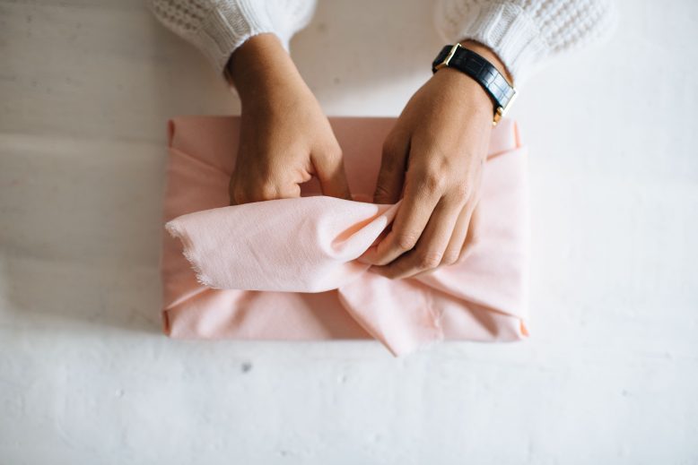 DIY Fabric Wrapped Gifts