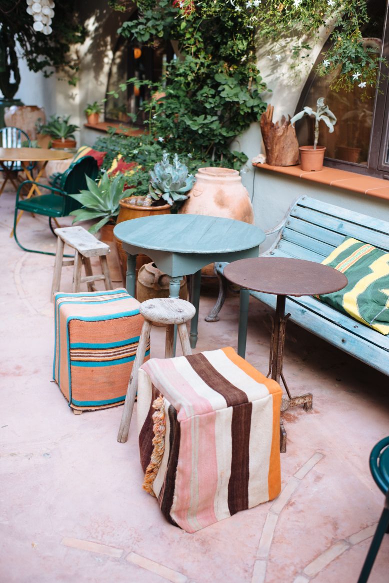 DIY Fabric Covered Stools (Made From A Milk Crate!)