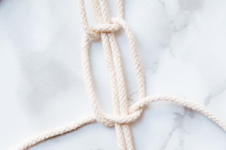 Macramé Knotting Guide