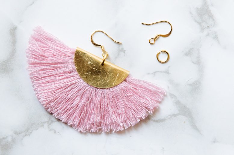 Fan Taseel Earrings-13