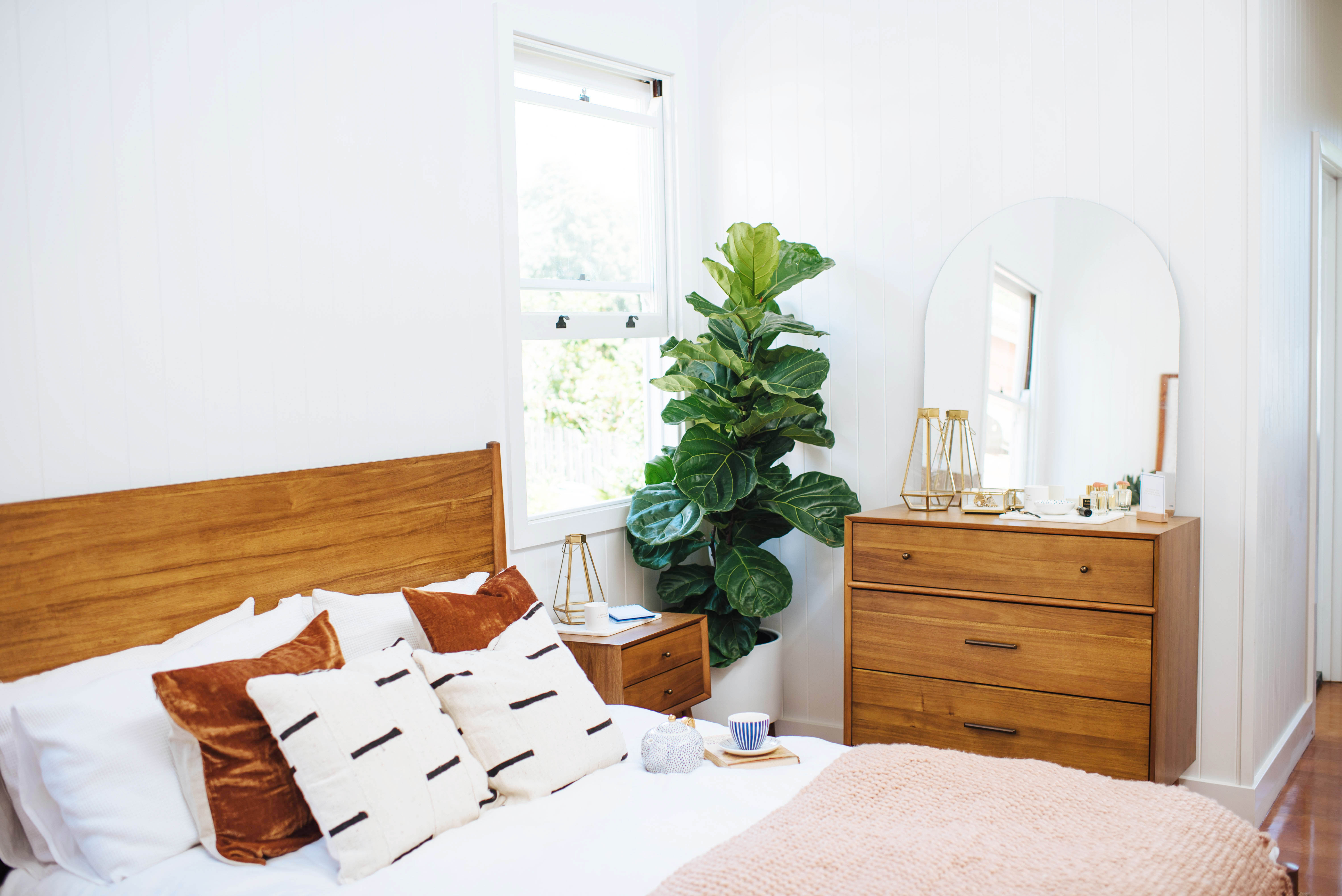 How to design a bedroom | Geneva Vanderzeil