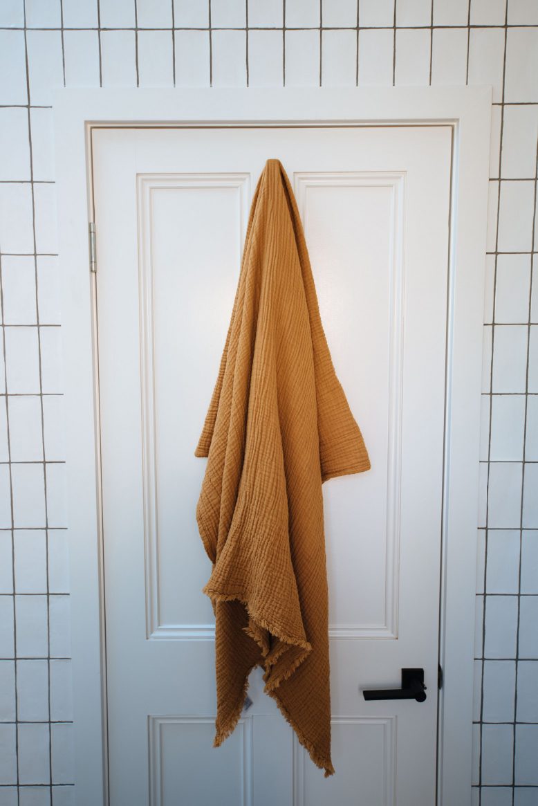 Best-End-House-Bathroom-Reveal-2-778x1165@2x