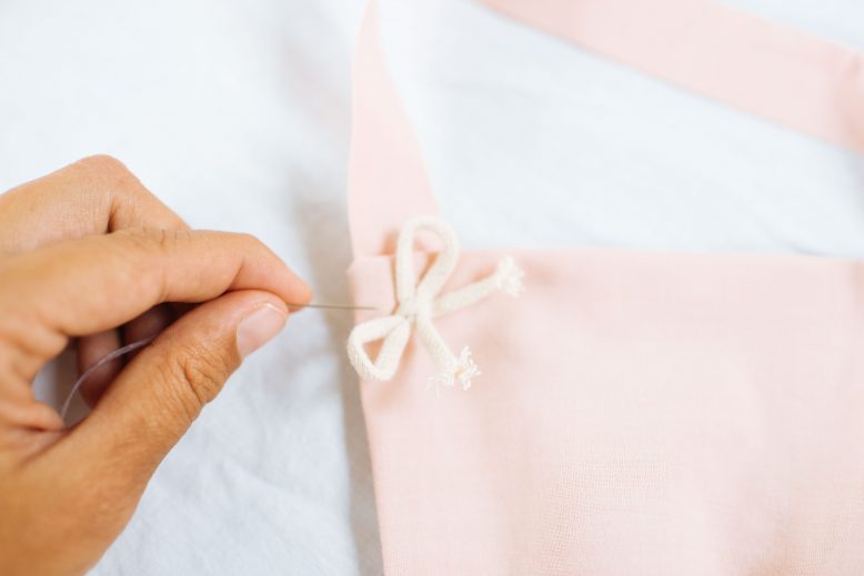 DIY Little Girl Cross Back Dress-12