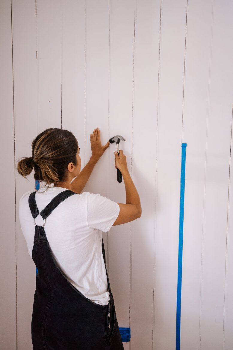 Frankie's Reading Nook DIY Wrched Painted Shelves (2 of 18)