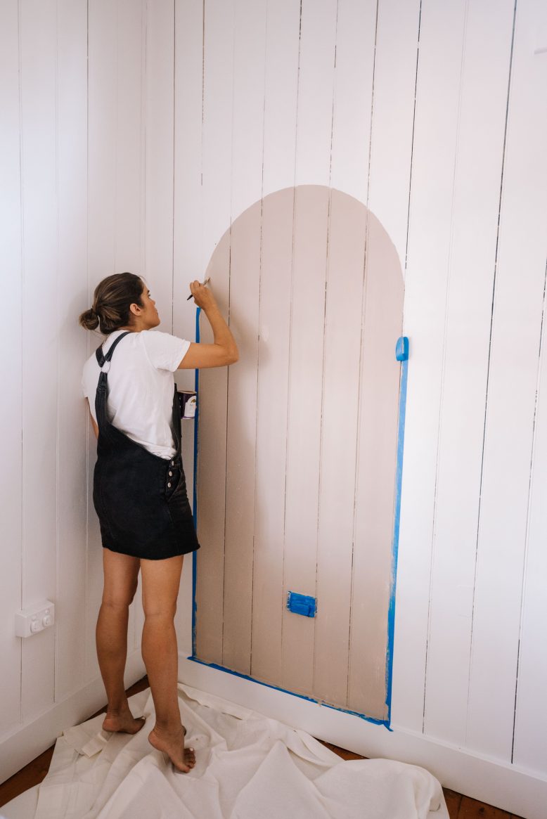 Frankie's Reading Nook DIY Wrched Painted Shelves (6 of 18)