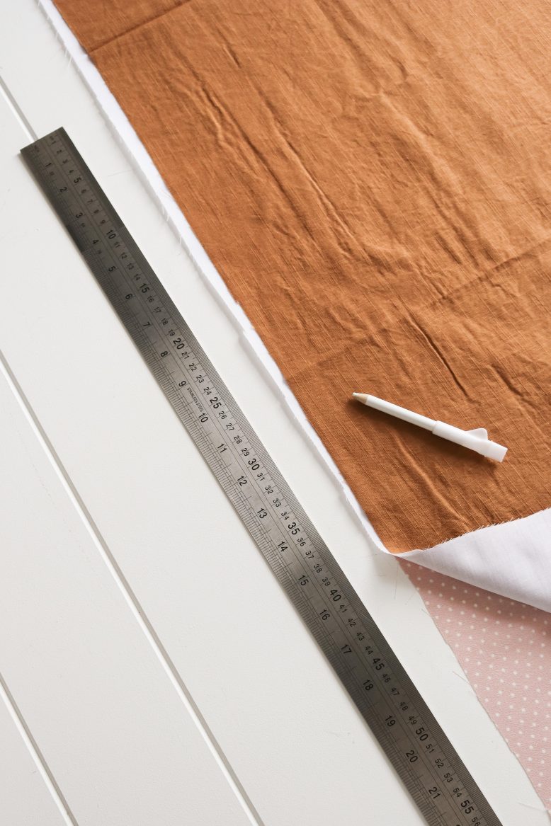 cloth face mask tutorial (3 of 18)