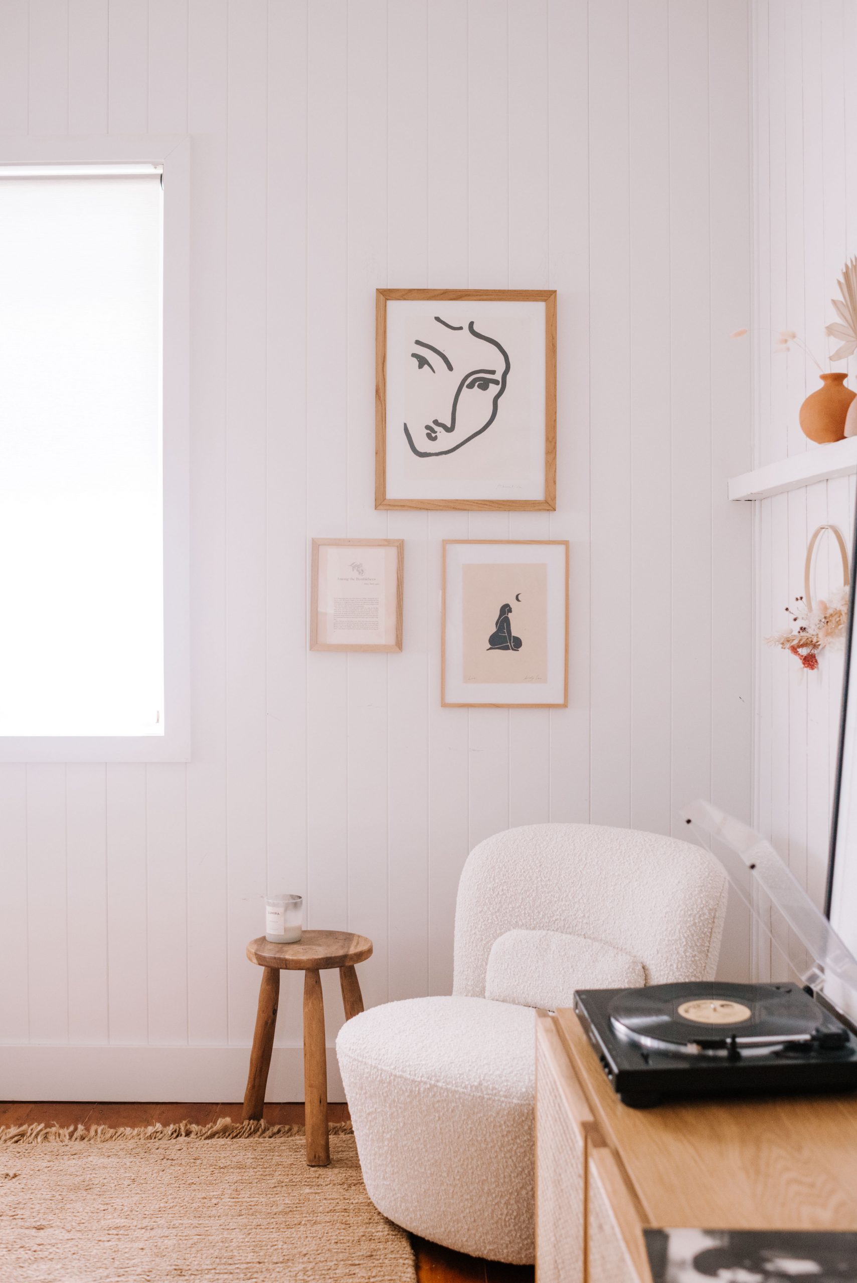 How to Mix & Match Your Living Room Furniture