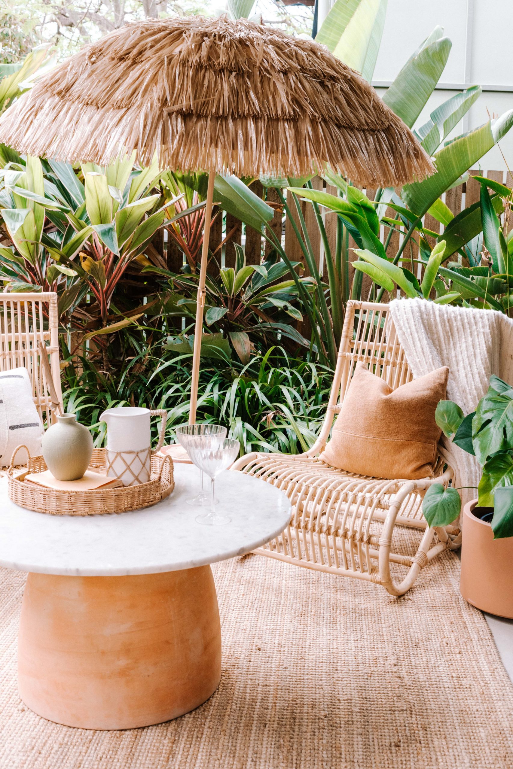 Make This Plant Pot Coffee Table