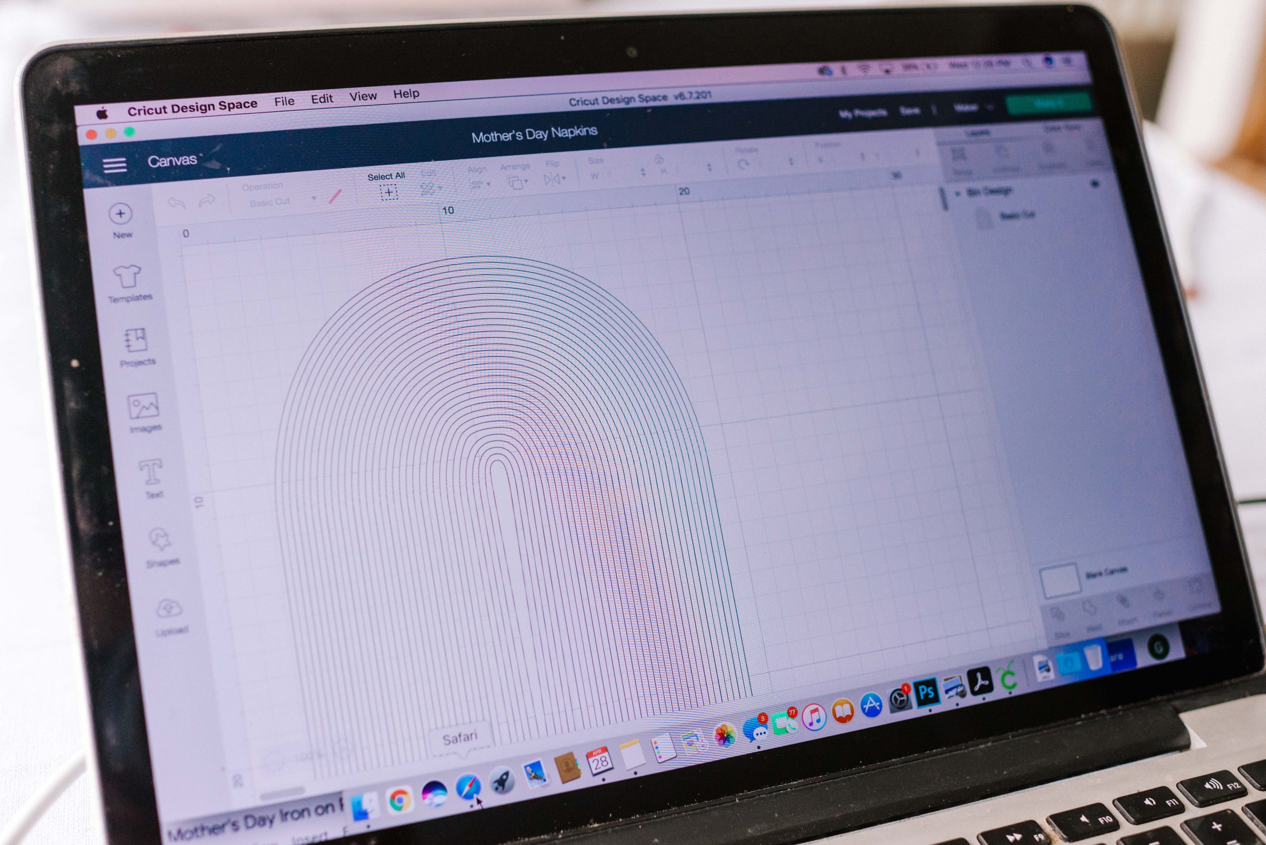 Making Patterned Table Linens with Cricut Maker