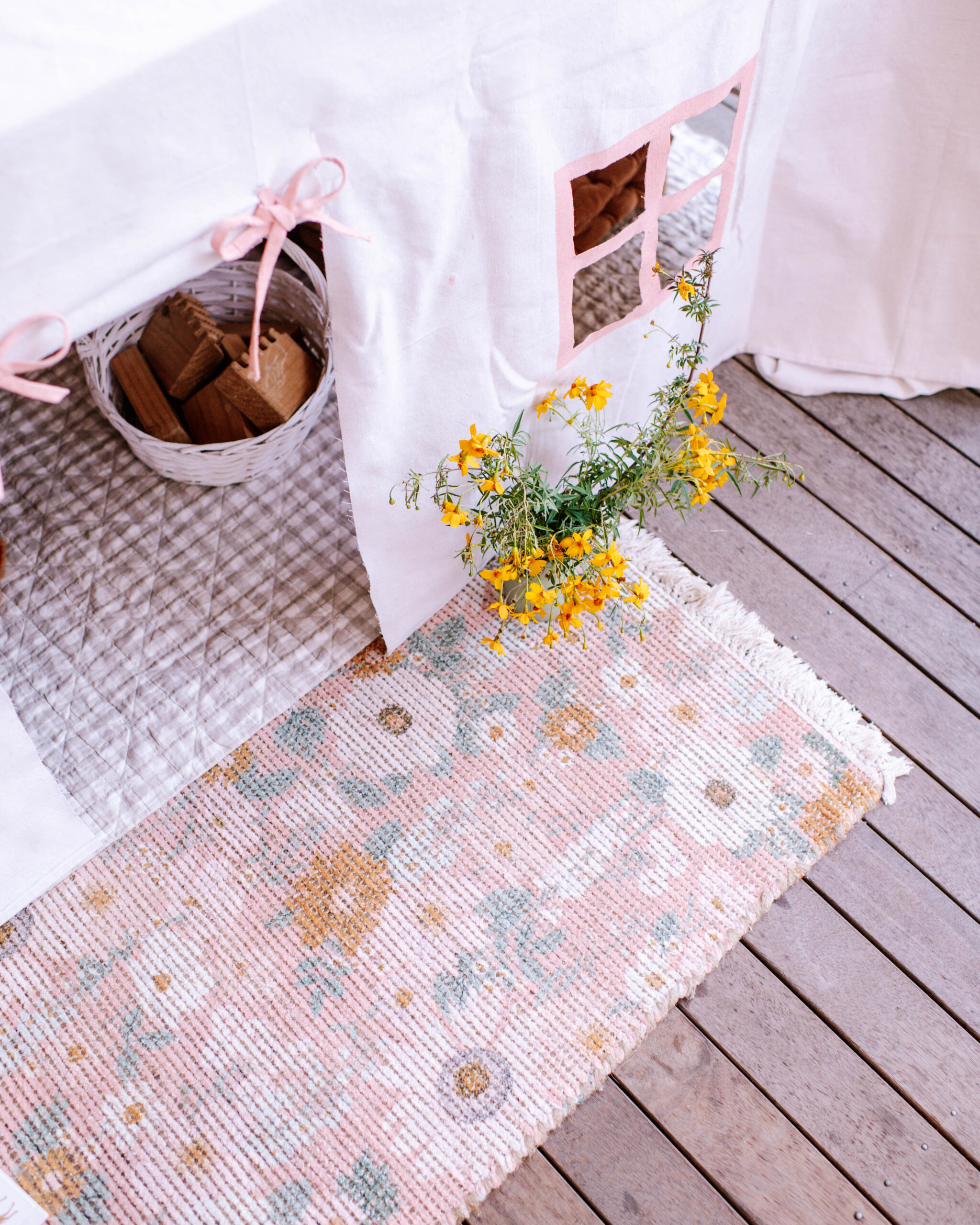 How to Make A Tablecloth Cubby (Out of a Drop Cloth!)