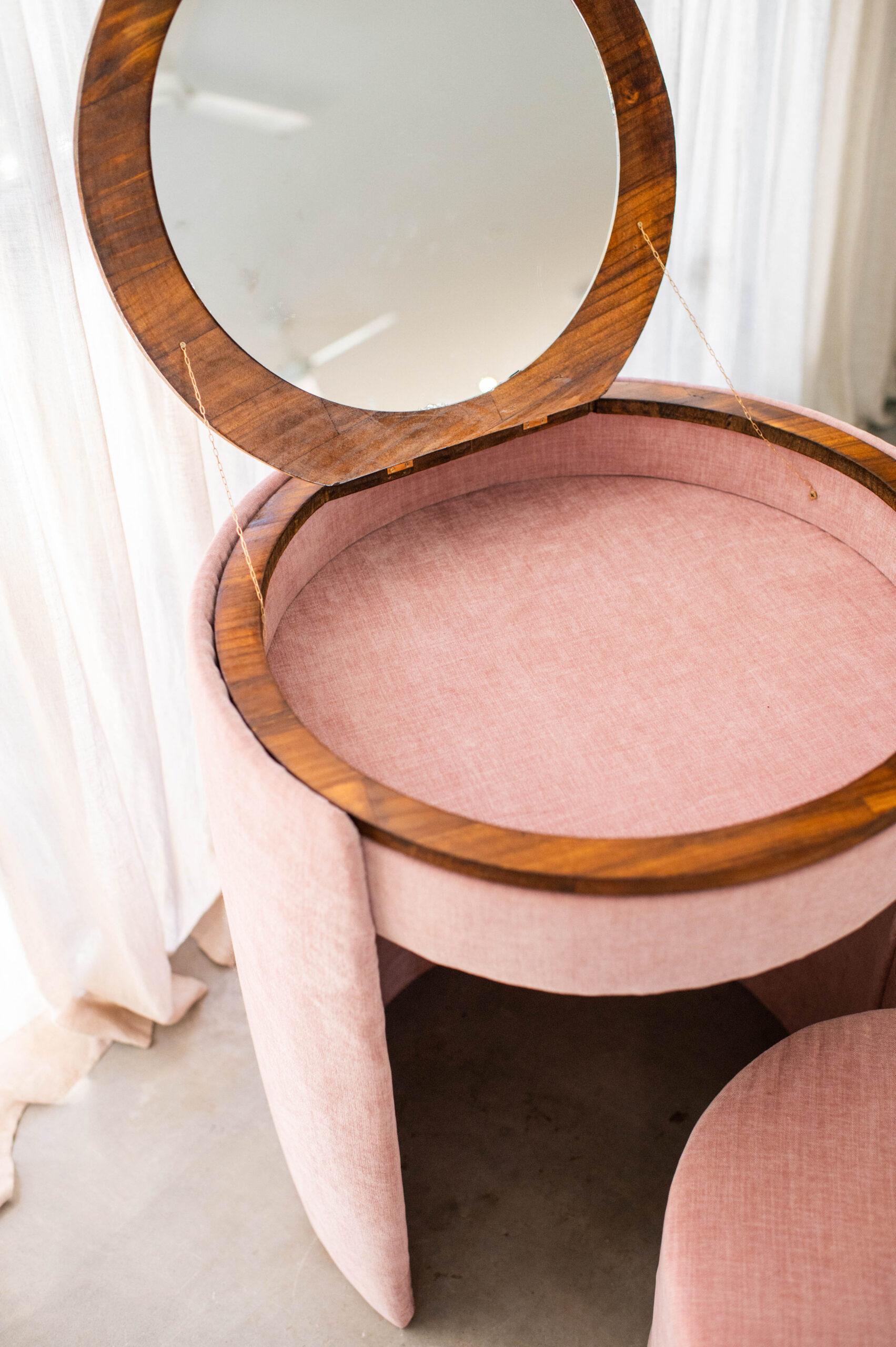 Making a Round Upholstered Vanity (a Dilly Dally and Urban Outfitters Dupe!)