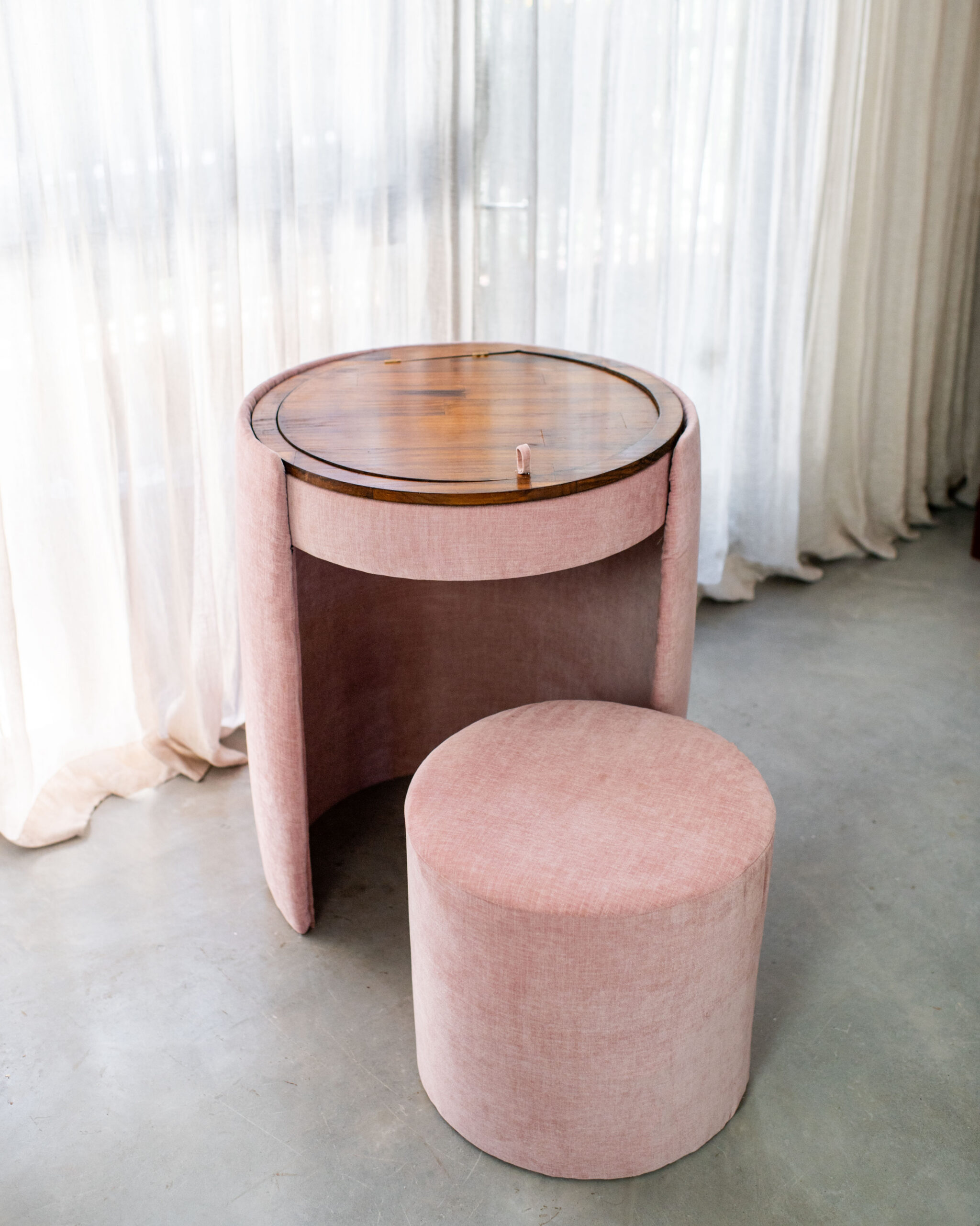 Making a Round Upholstered Vanity (a Dilly Dally and Urban Outfitters Dupe!)