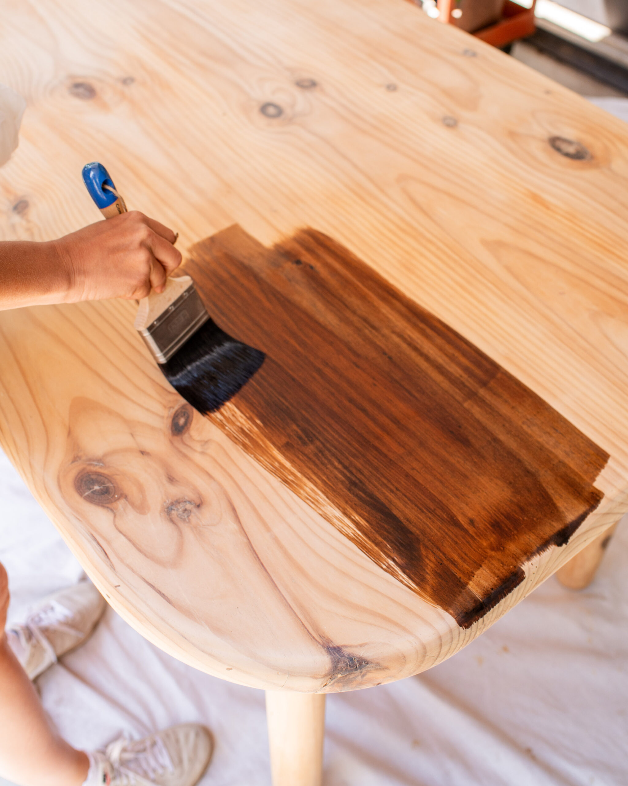 How to Refinish A Dining Table