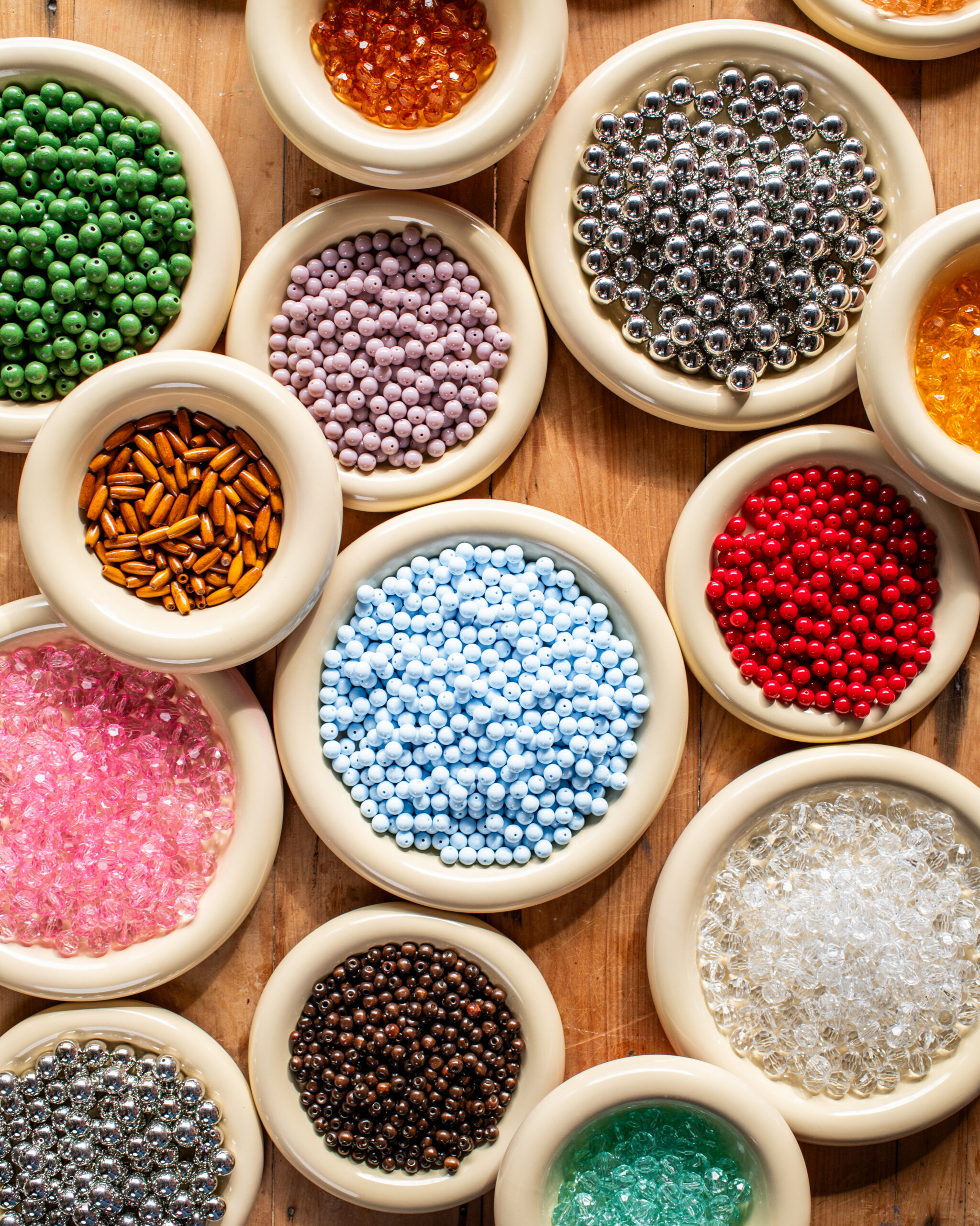 Learn how to make Beaded Handbags in my new course!