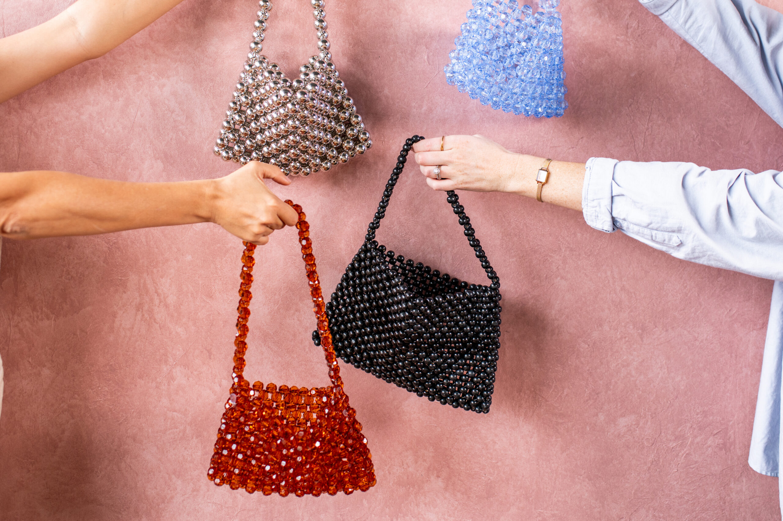 Learn how to make Beaded Handbags in my new course!
