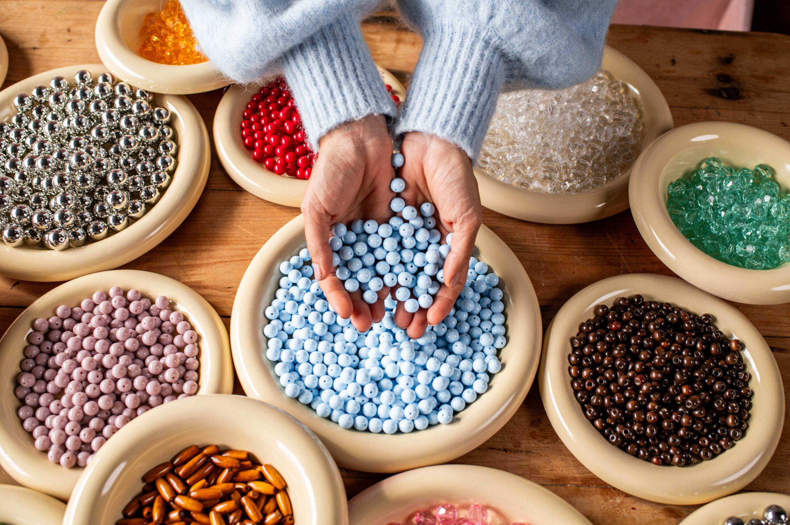 Learn how to make Beaded Handbags in my new course!